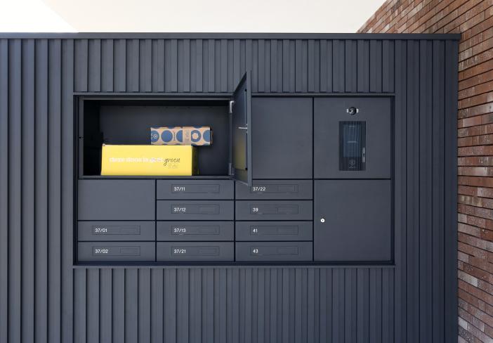 eSafe Wall parcel mailboxes